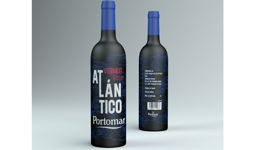 2 botellas de color azul y negra de VERMUT ATLÁNTICO PORTOMAR